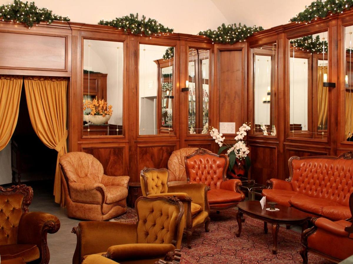 Montaldo Castle & Resort Montaldo Torinese Eksteriør billede