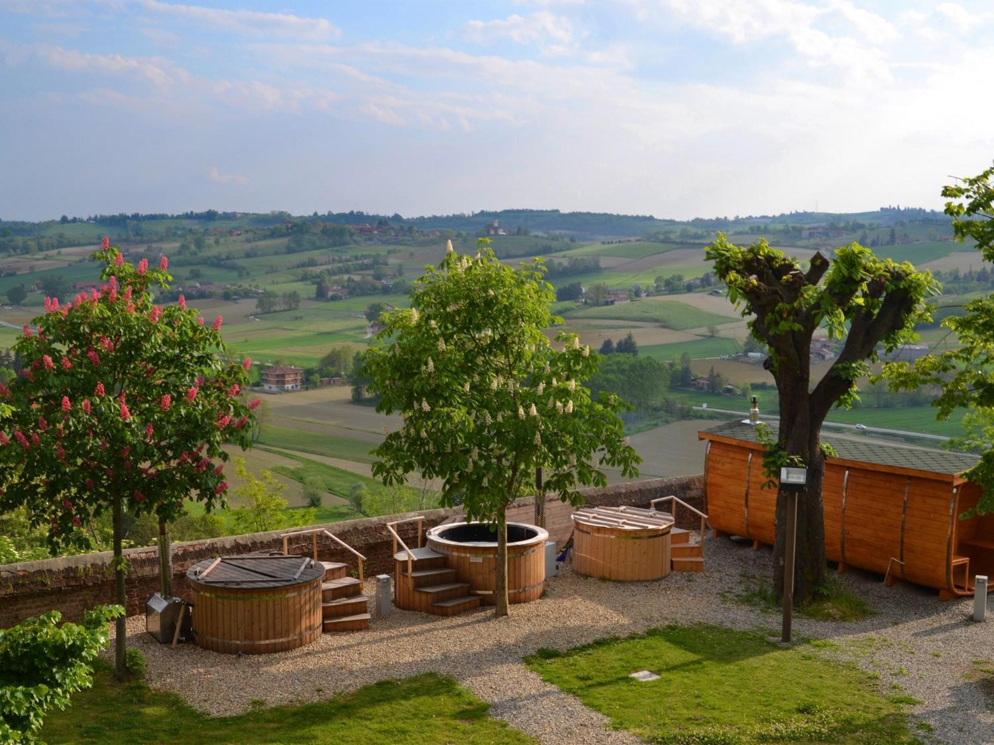 Montaldo Castle & Resort Montaldo Torinese Eksteriør billede